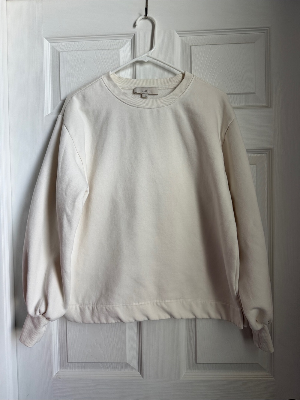 LOFT Off-White Pullover Sweatshirt